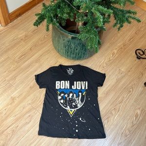 Like new free people CHASER tee Med BON JOVI